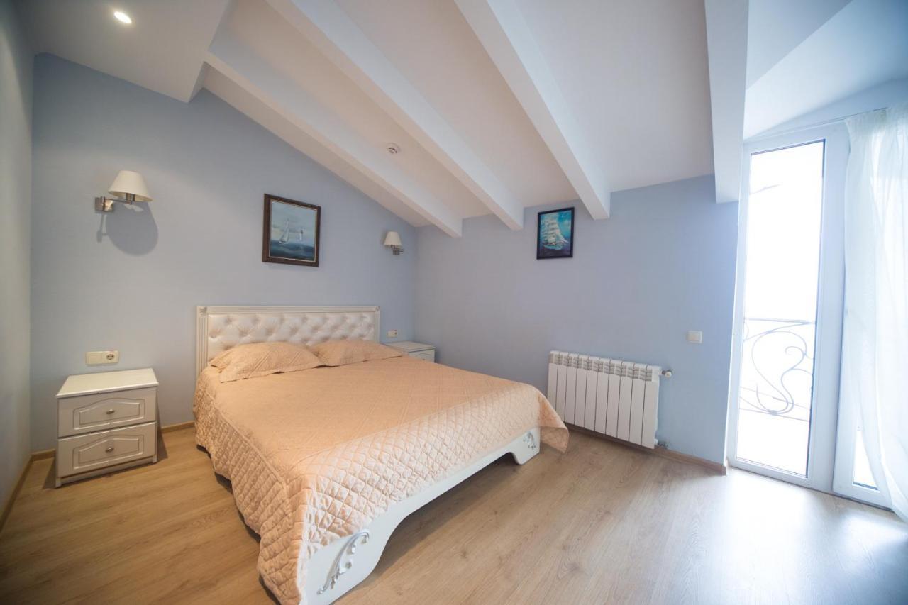 Kolyada Hotel Odessza Kültér fotó
